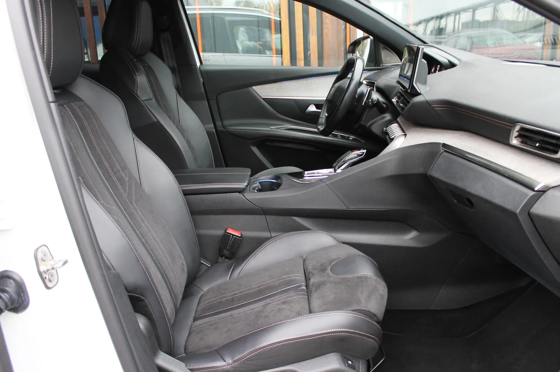 Peugeot 3008 2021 - 9. attēls