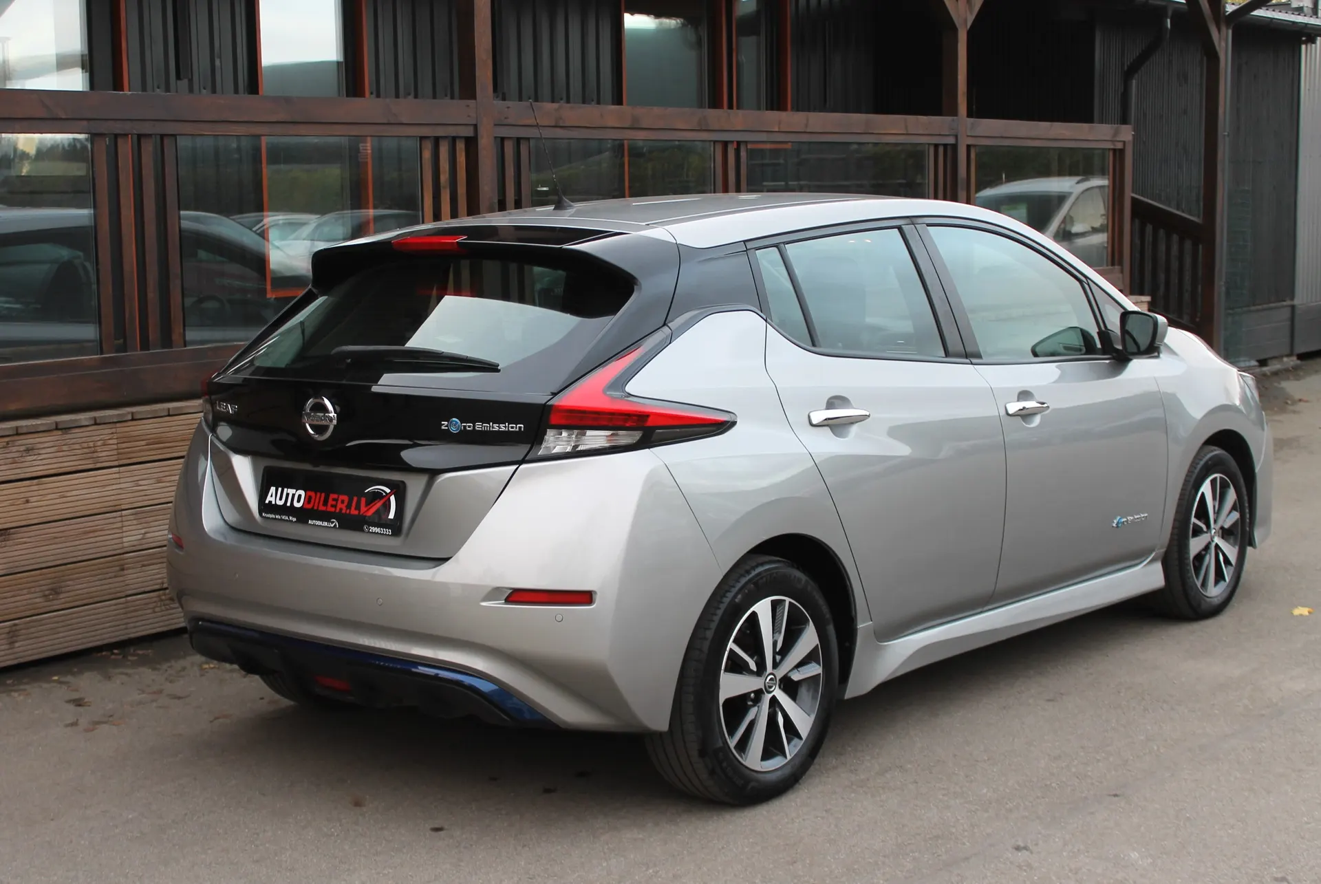Nissan Leaf 2018 - 5. attēls