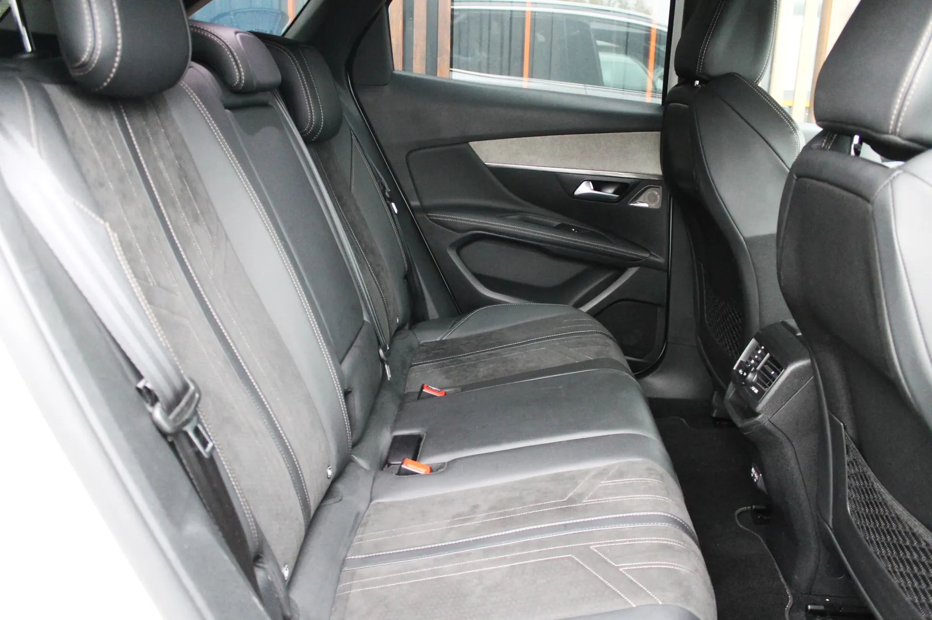 Peugeot 3008 2021 - 10. attēls