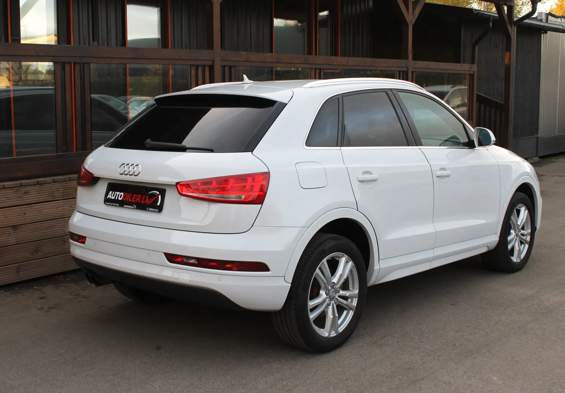 Audi Q3 2015 - 6. attēls