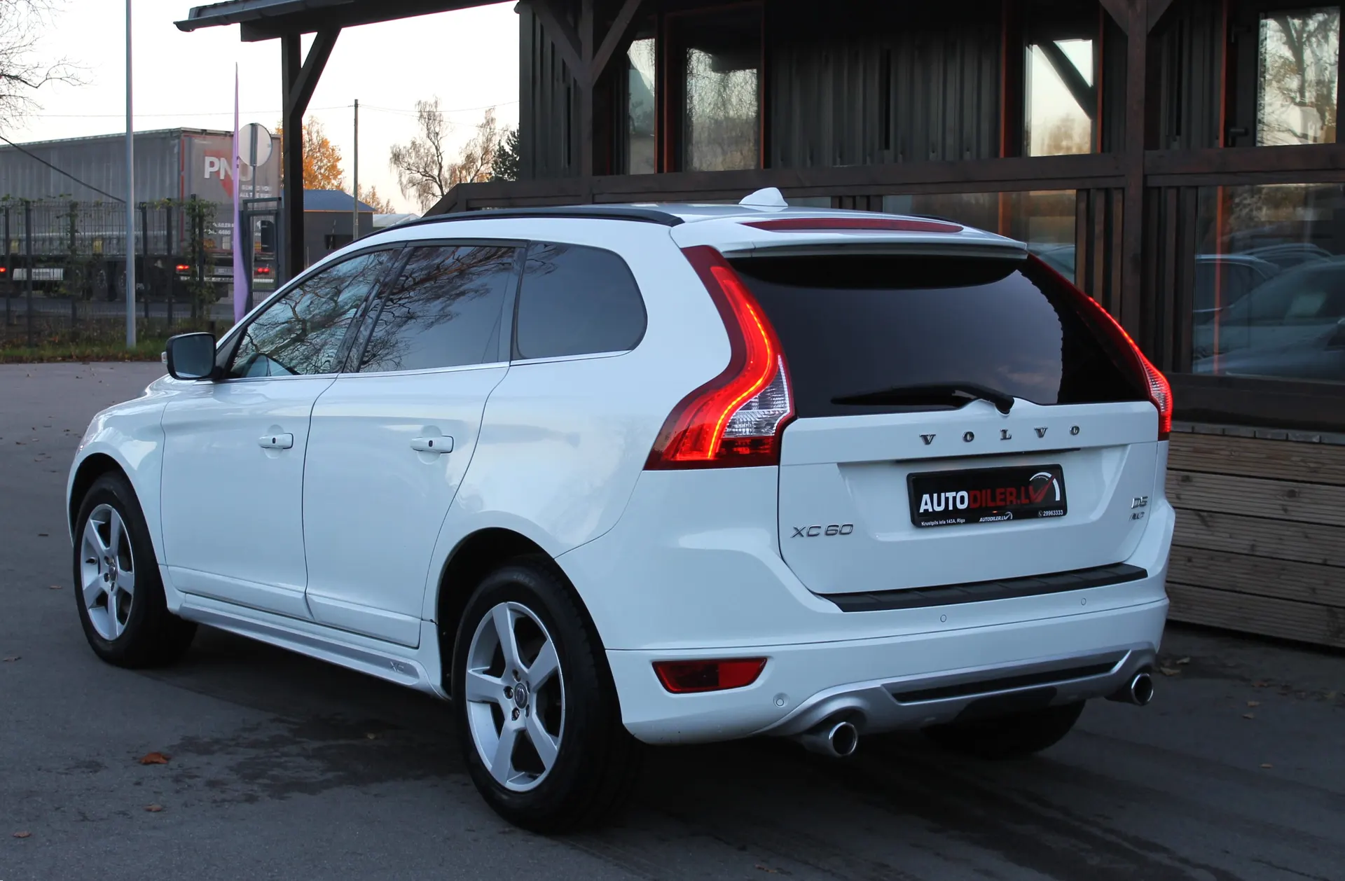 Volvo XC 60 2011 - 5. attēls