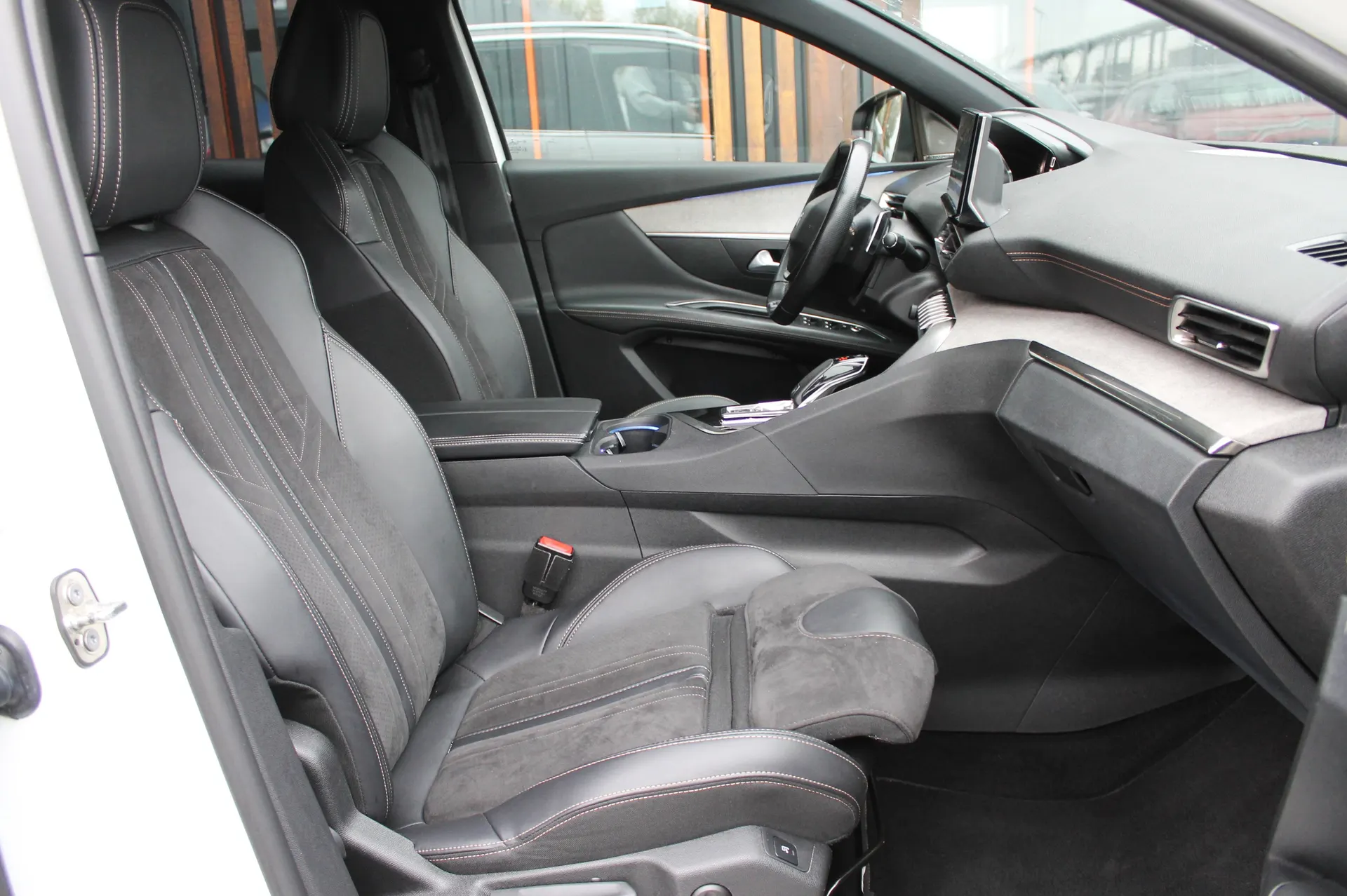 Peugeot 3008 2021 - 7. attēls