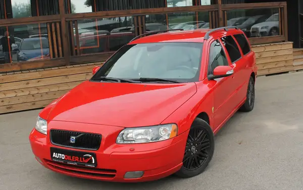 VOLVO V70 FACELIFT 2006.GADA, 2.4D 120KW, AR 0% PIRMO IEMAKSU