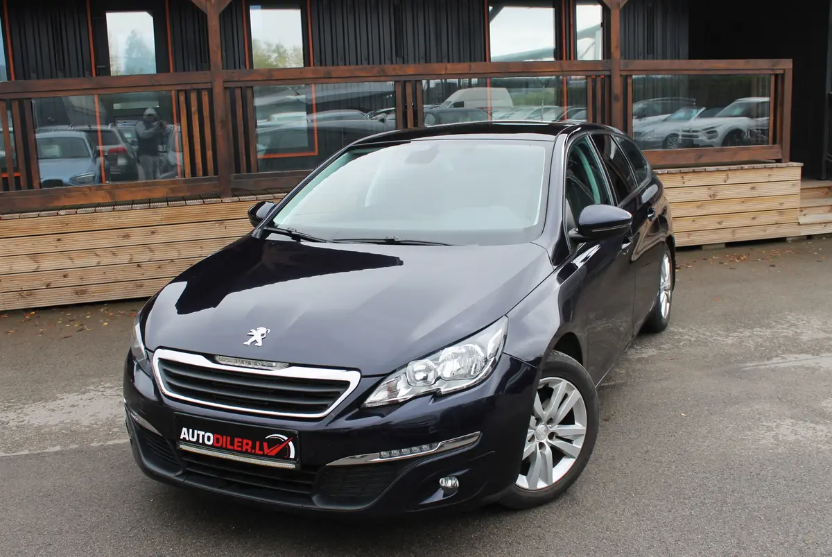 Peugeot 308 2015