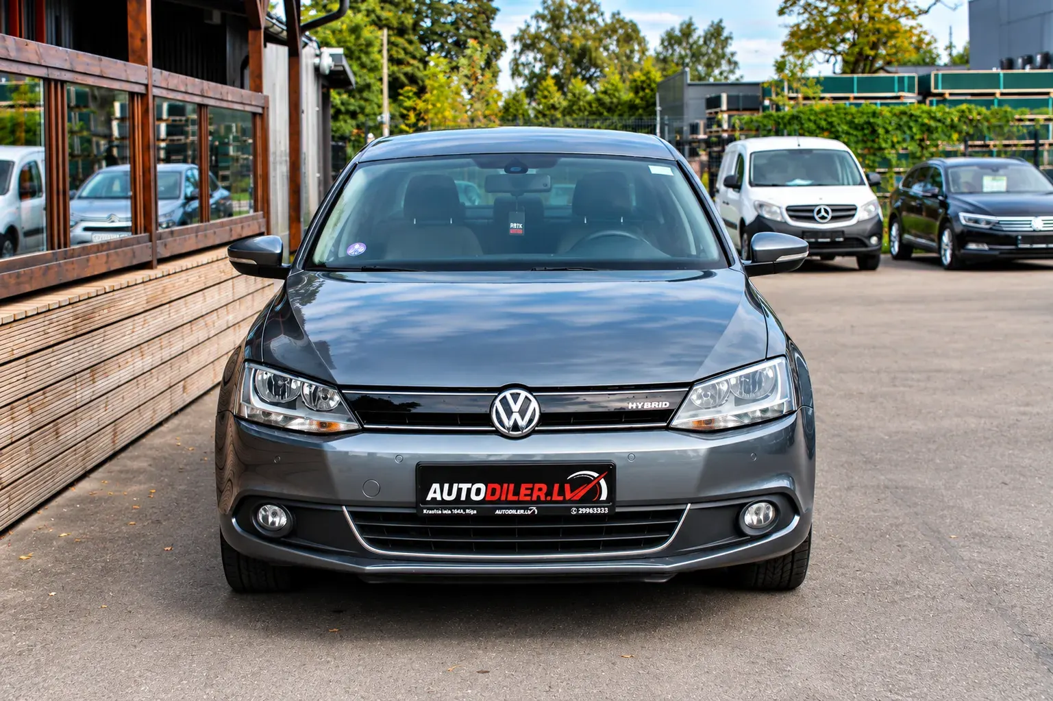 Volkswagen Jetta 2013 - 6. attēls