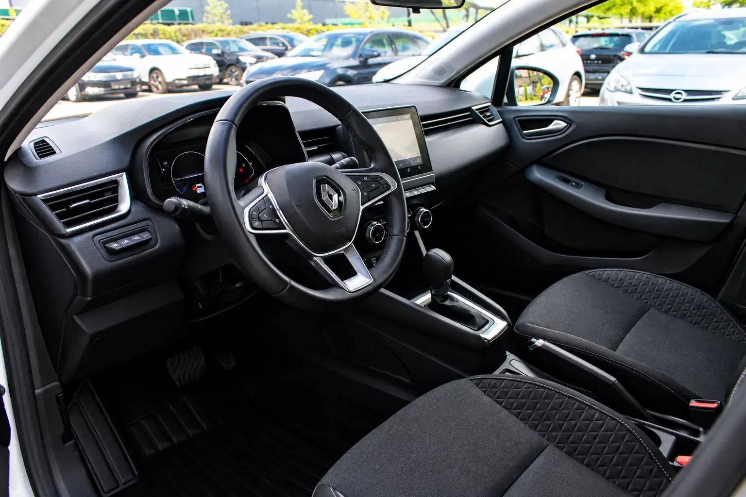 Renault Clio 2022 - 12. attēls