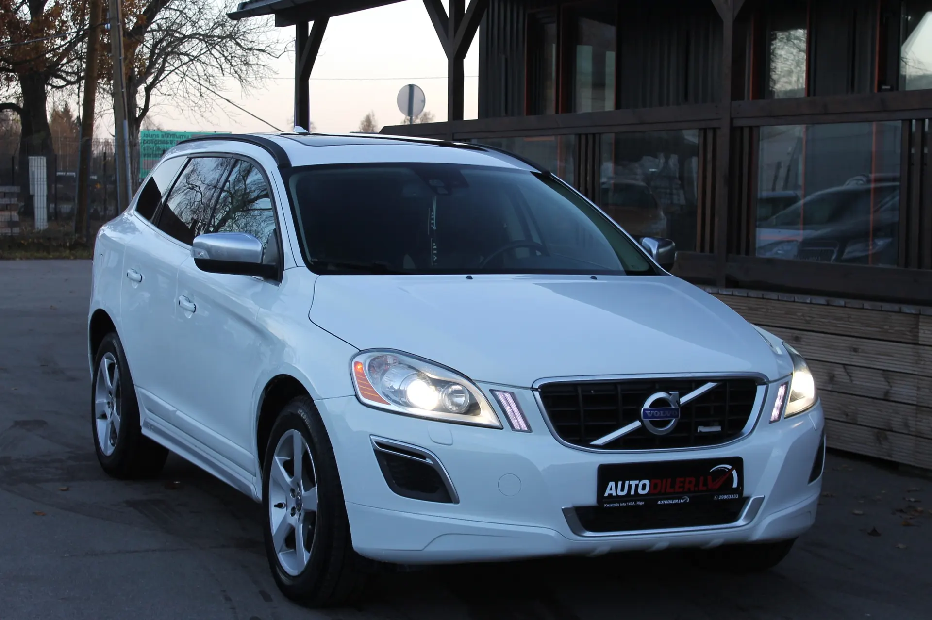 Volvo XC 60 2011 - 4. attēls