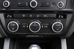 Volkswagen Jetta 2013 - sīktēls 12