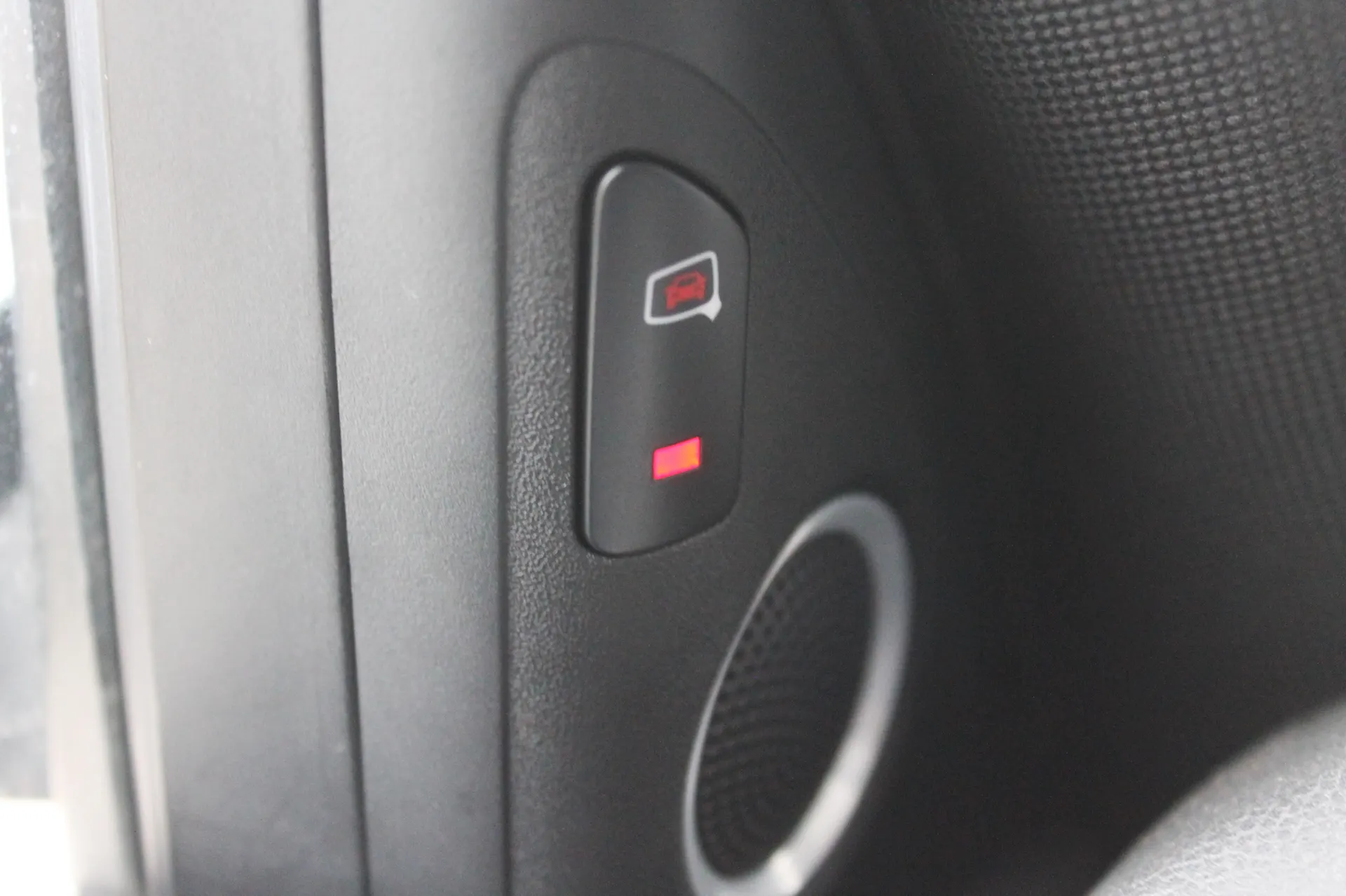 Audi A4 2013 - 10. attēls