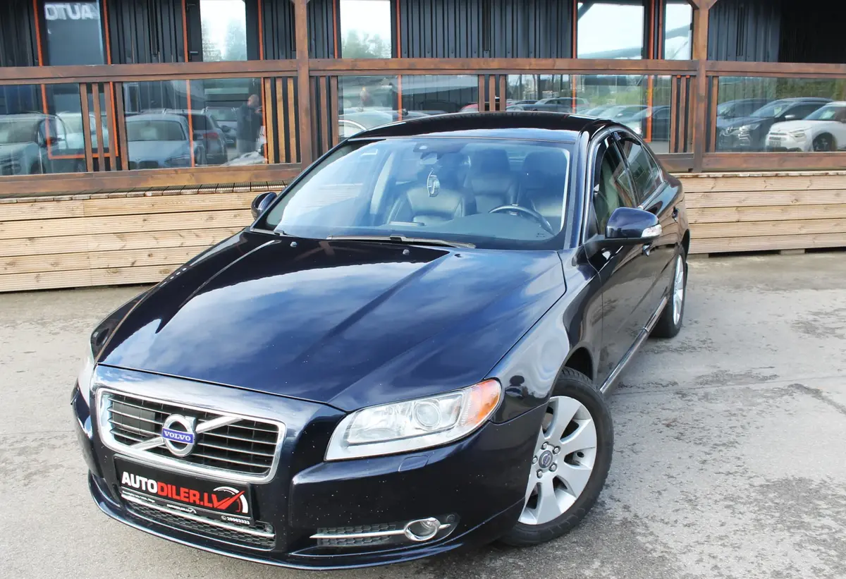 Volvo S80 2011