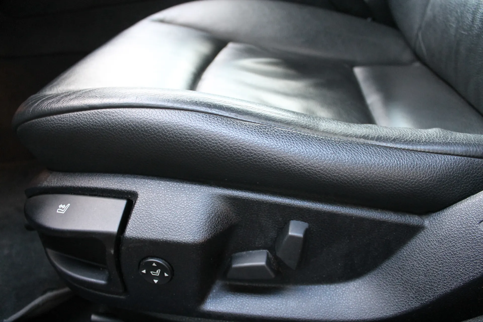 BMW 520 2010 - 15. attēls