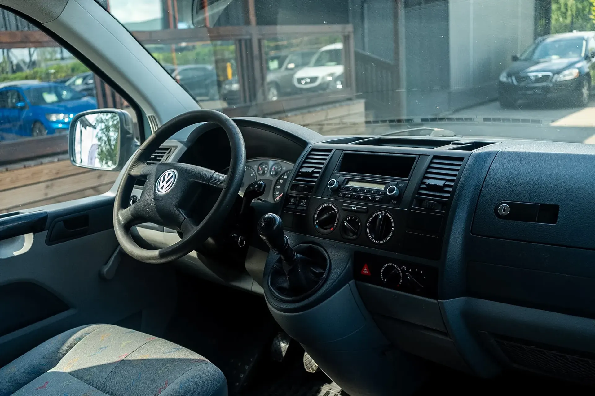 Volkswagen Caravelle 2006 - 9. attēls