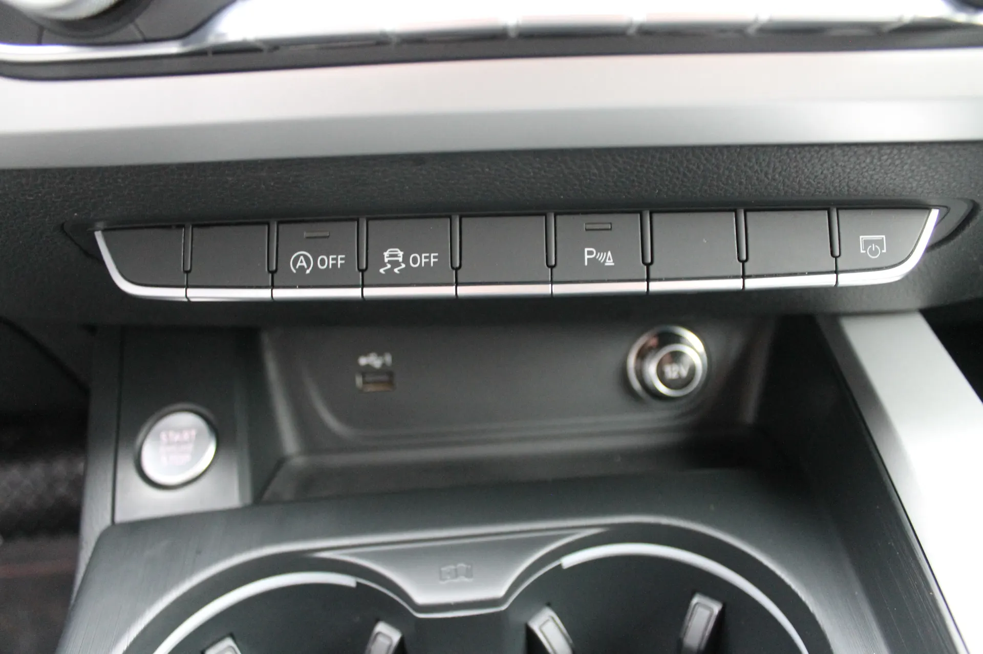 Audi A4 2019 - 11. attēls