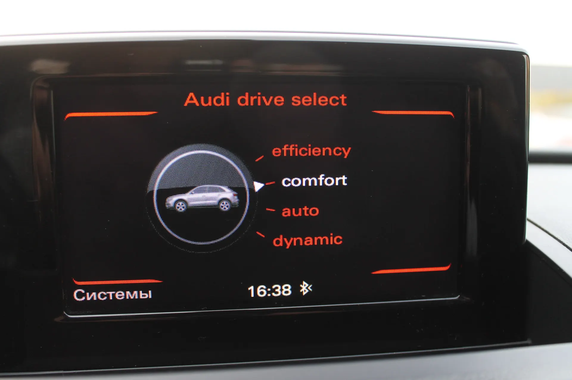 Audi Q3 2015 - 16. attēls
