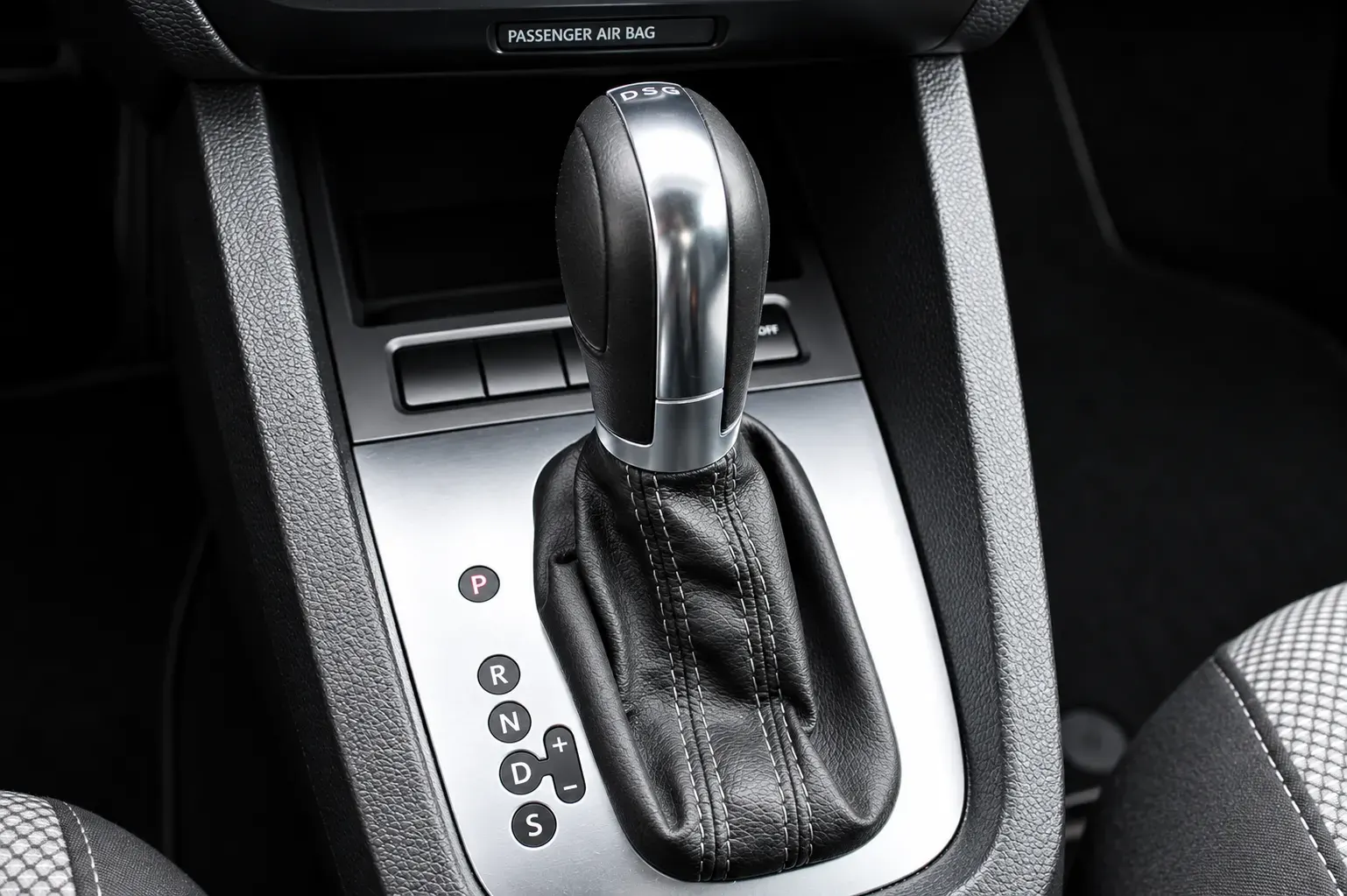 Volkswagen Jetta 2013 - 10. attēls