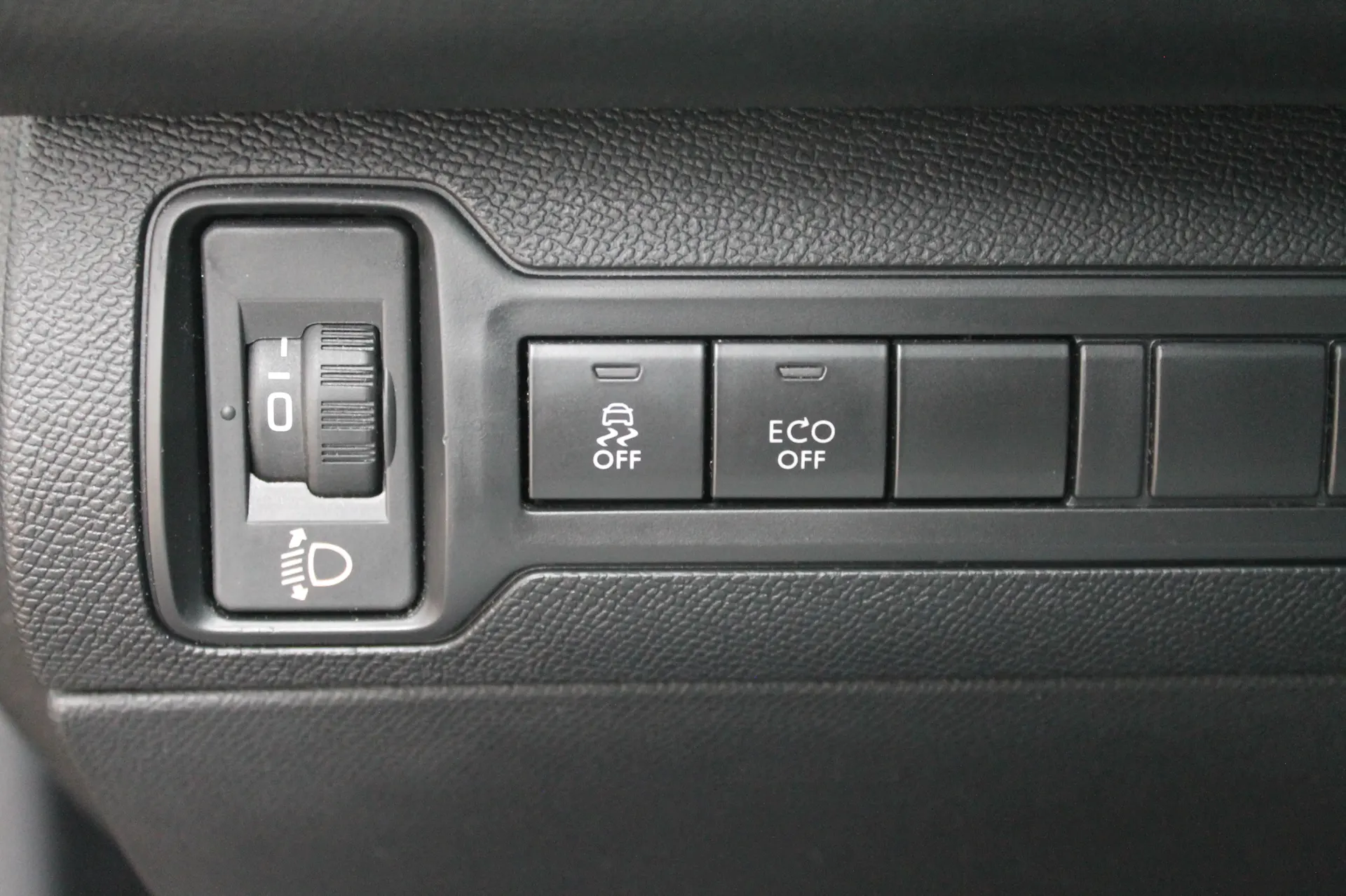 Peugeot 308 2015 - 14. attēls