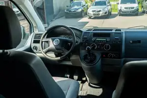 Volkswagen Caravelle 2006 - sīktēls 6