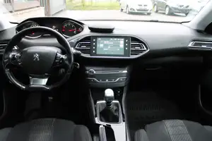 Peugeot 308 2015 - sīktēls 12