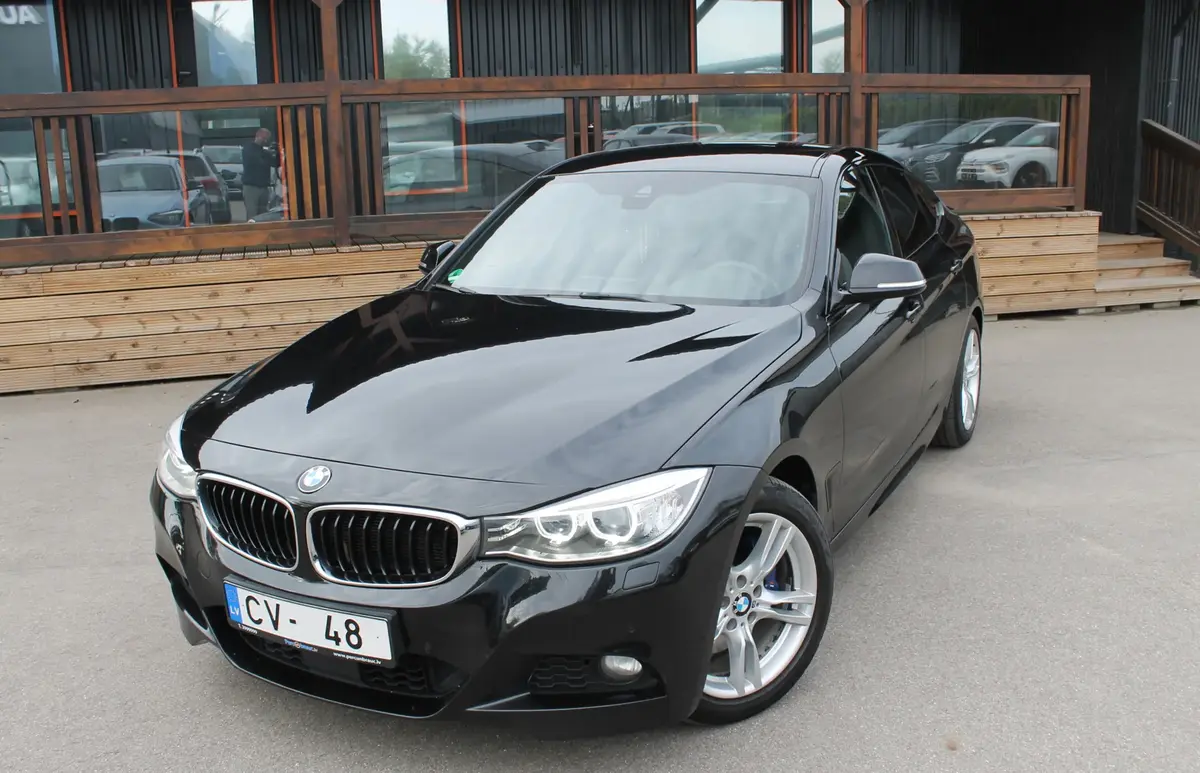 BMW 320 2016