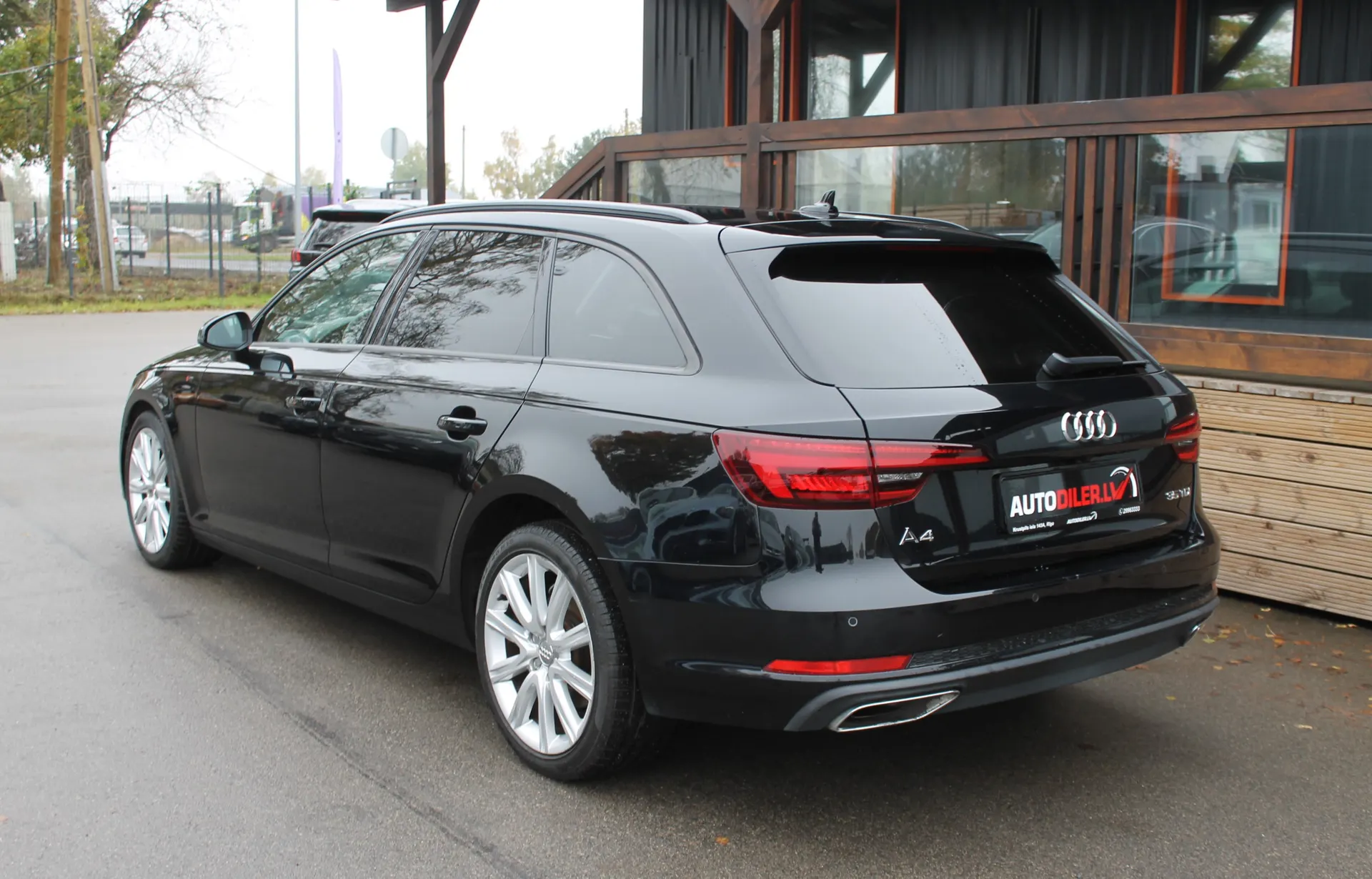 Audi A4 2019 - 5. attēls