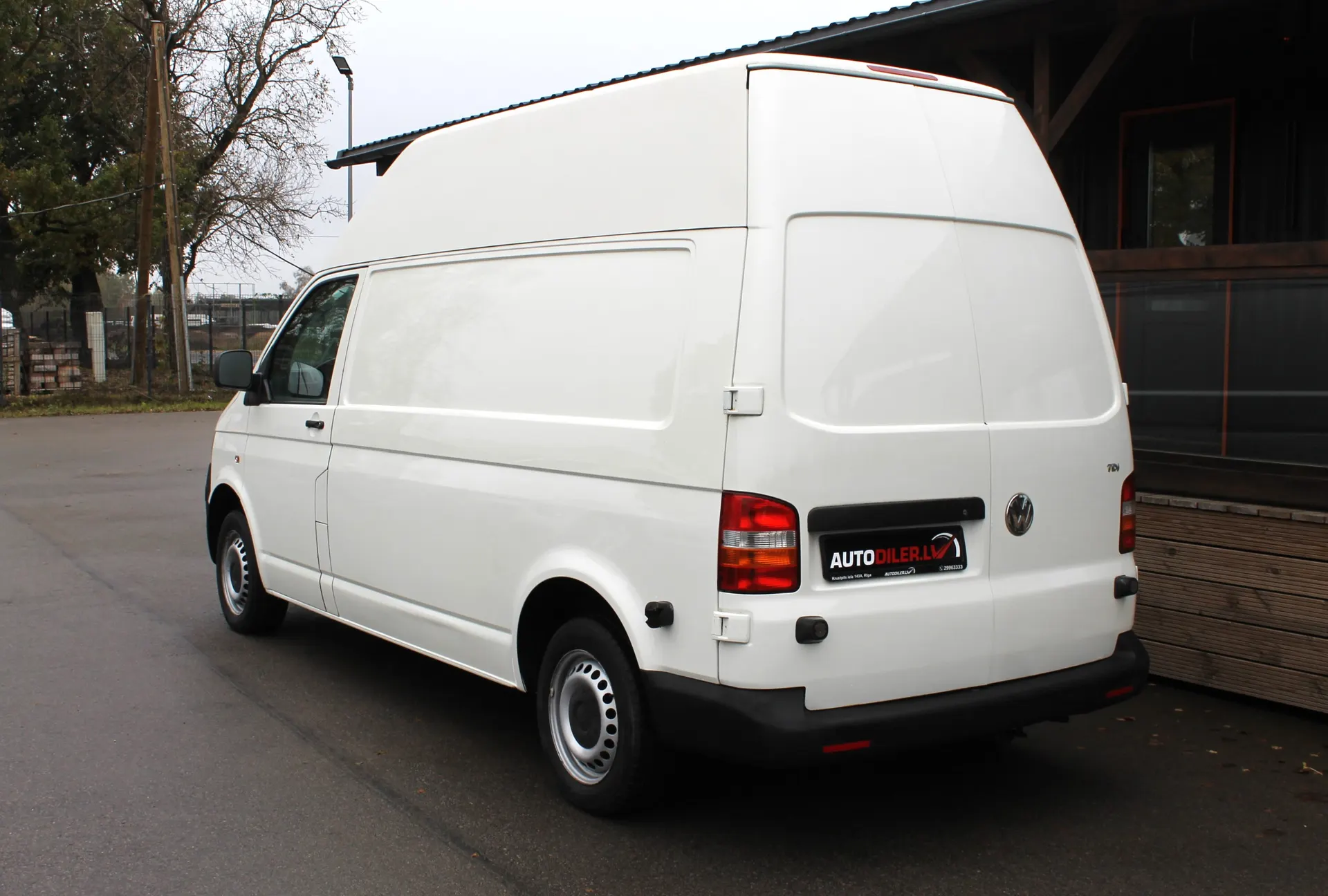 Volkswagen Transporter 2009 - 4. attēls
