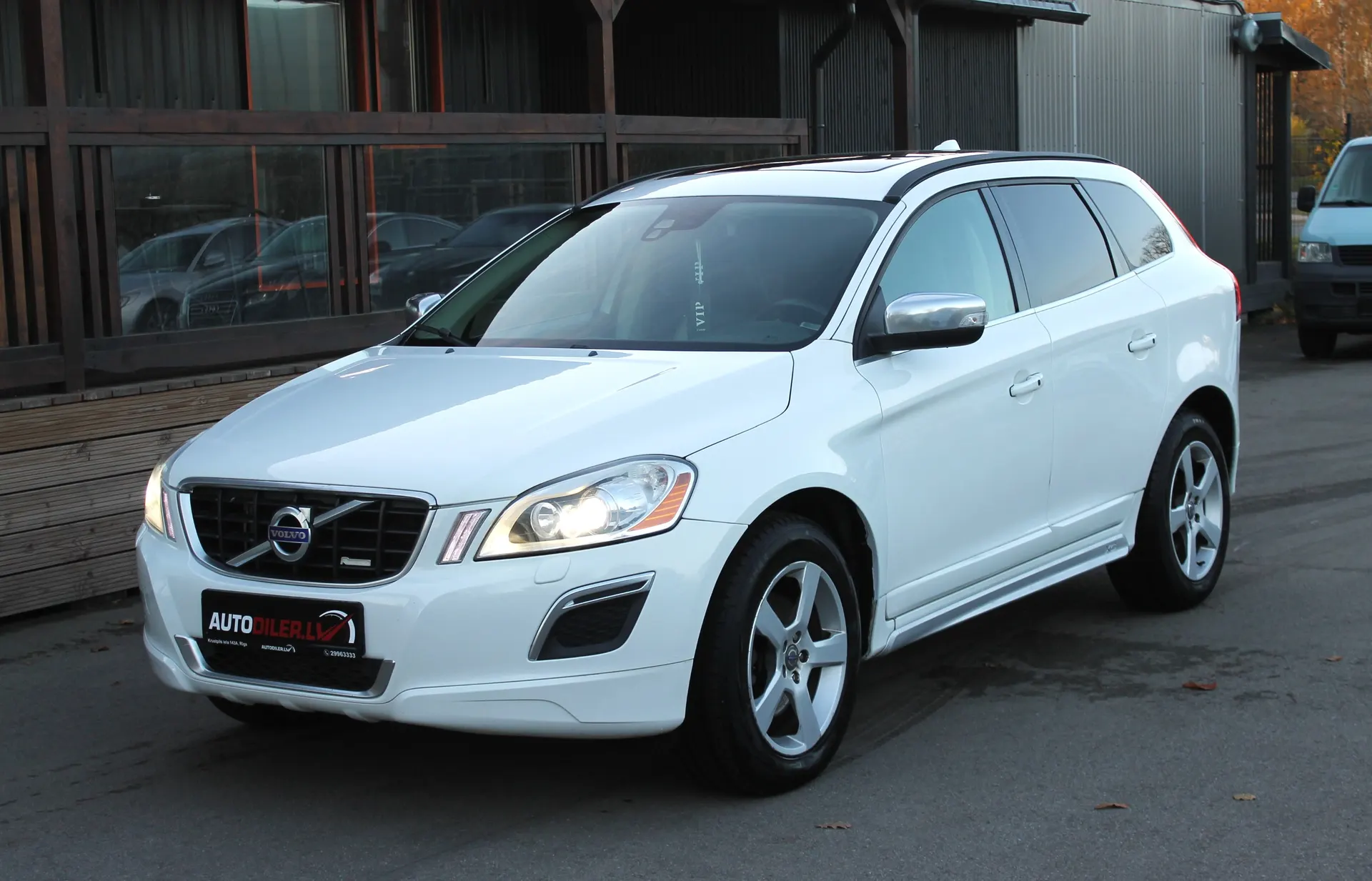 Volvo XC 60 2011 - 2. attēls
